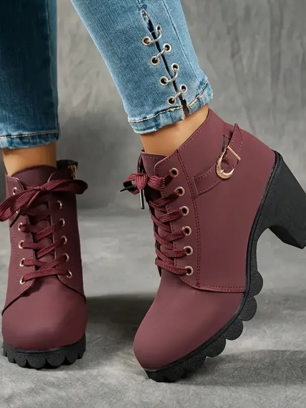 Women's Lace-Up Chunky Heel Ankle Boots - Burgundy